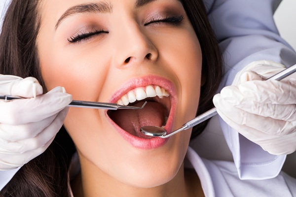 The Role Of Gum Grafts In Gum Recession Treatment